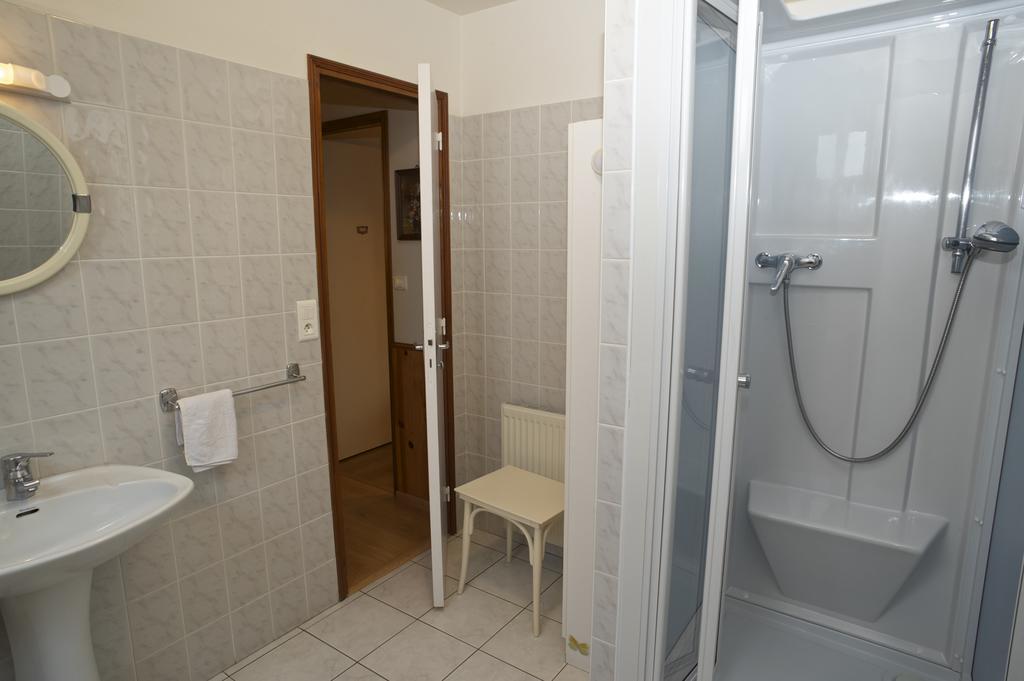 Chambres D'Hotes Les Sageais Baguer-Morvan Phòng bức ảnh